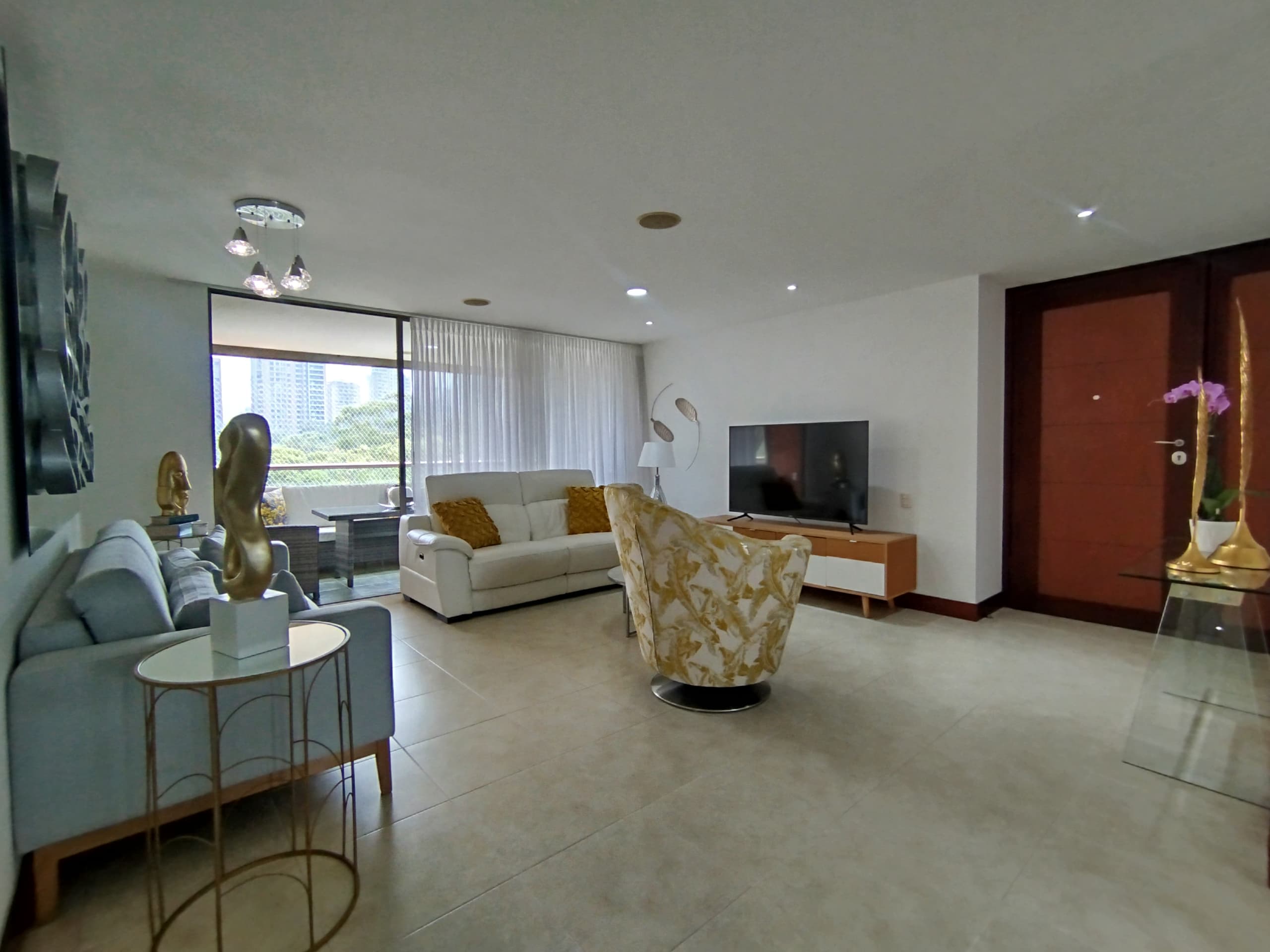 Apartamento en arriendo en San Lucas, Poblado, Medellín — foto 2 de 20
