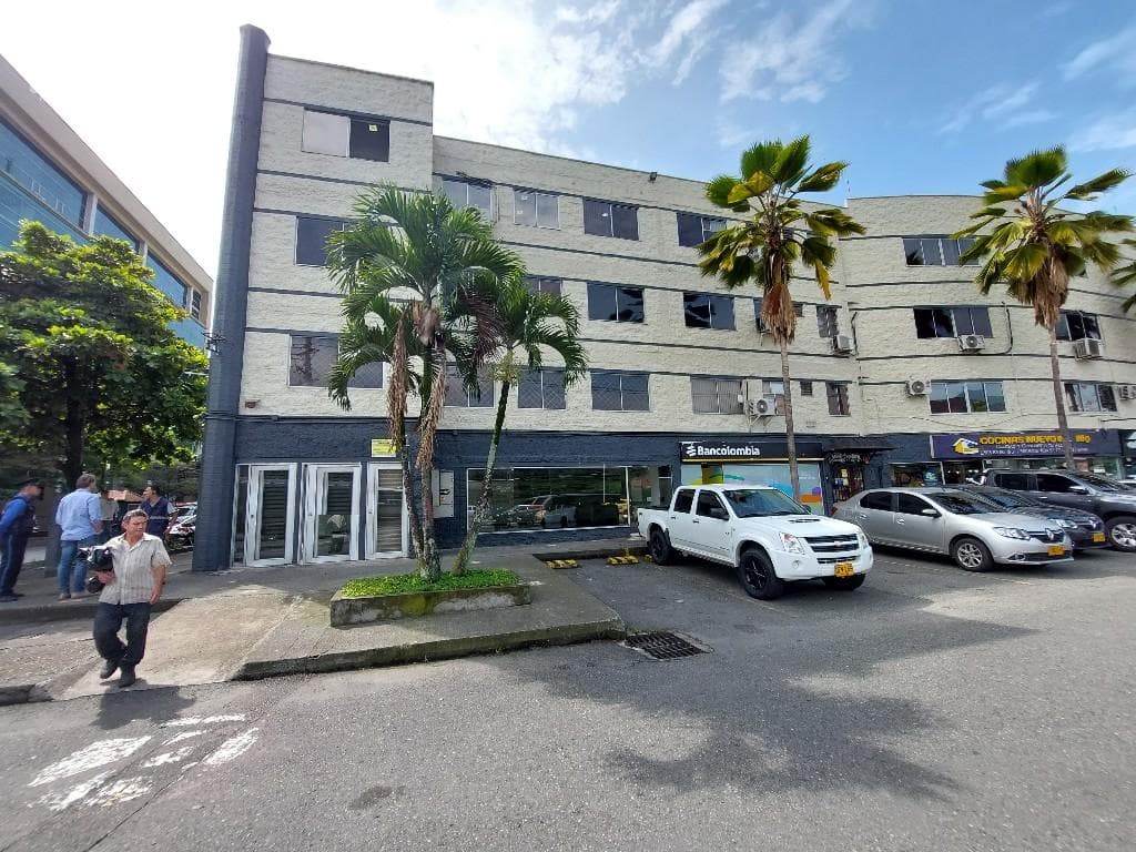 Local en arriendo en La Raya (guayabal), Itagui — foto 1 de 11