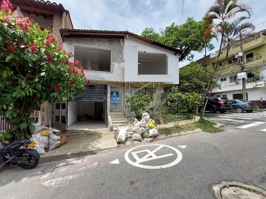 Local en arriendo en Envigado — foto 1 de 4