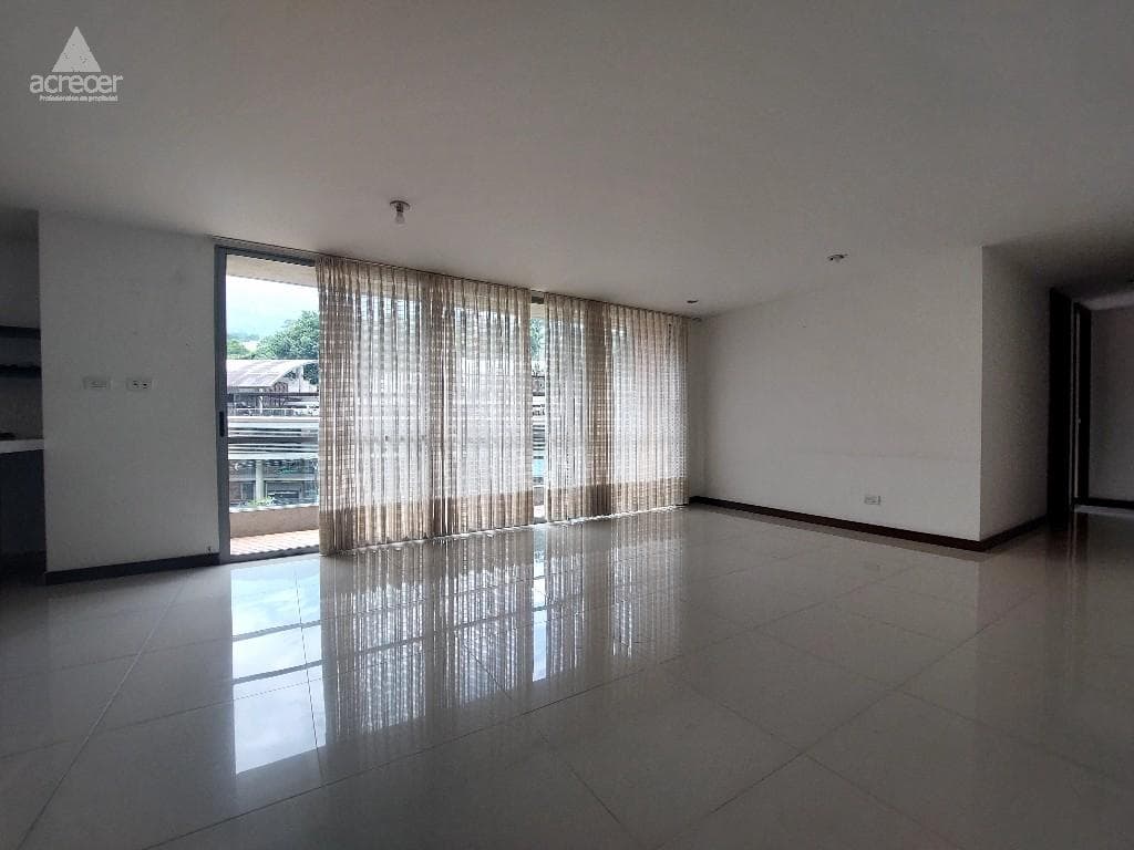 Apartamento en arriendo en El Chocho, Envigado — foto 1 de 12