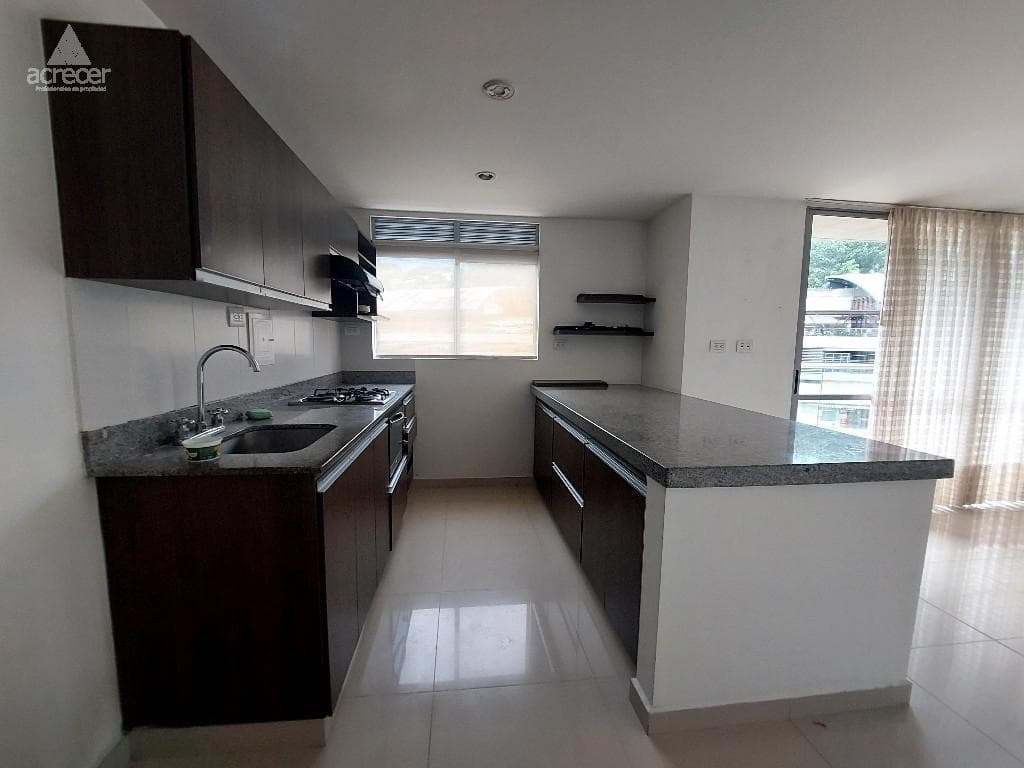Apartamento en arriendo en El Chocho, Envigado — foto 4 de 12
