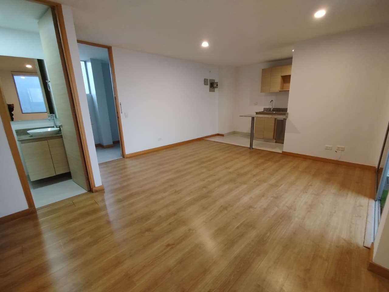 Apartamento en arriendo en El Esmeraldal, Envigado — foto 5 de 15