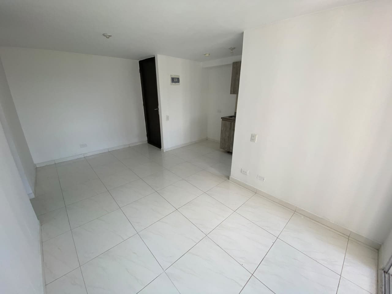 Apartamento en arriendo en Sabaneta — foto 4 de 20