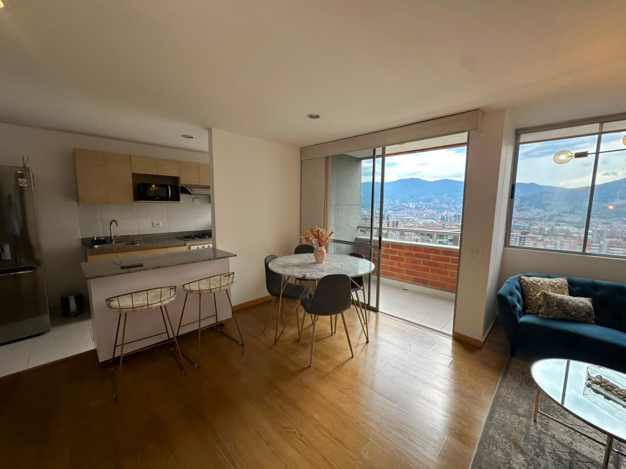 Apartamento en arriendo en El Esmeraldal, Envigado — foto 2 de 15