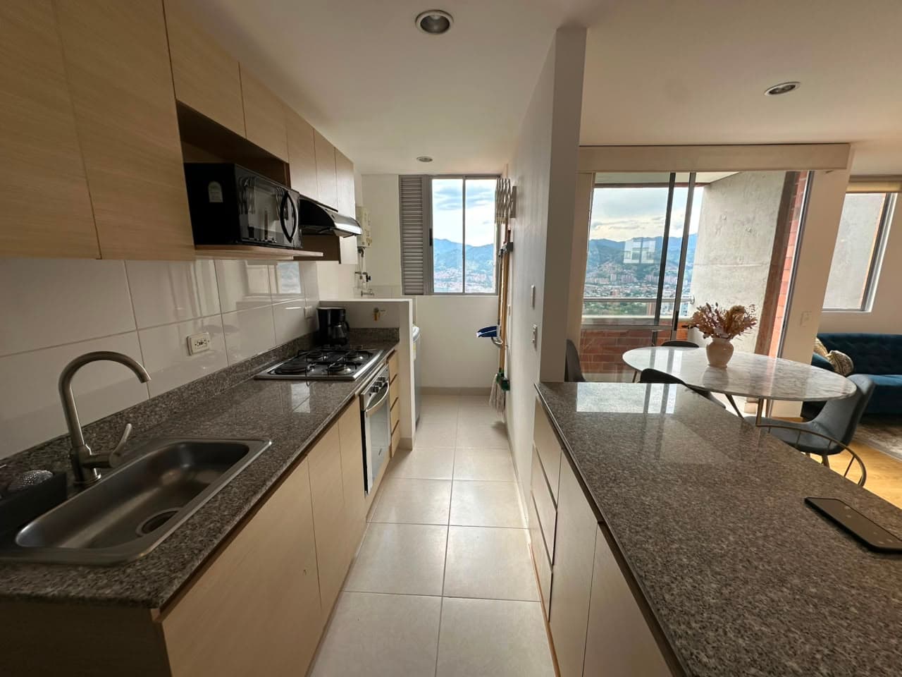 Apartamento en arriendo en El Esmeraldal, Envigado — foto 5 de 15