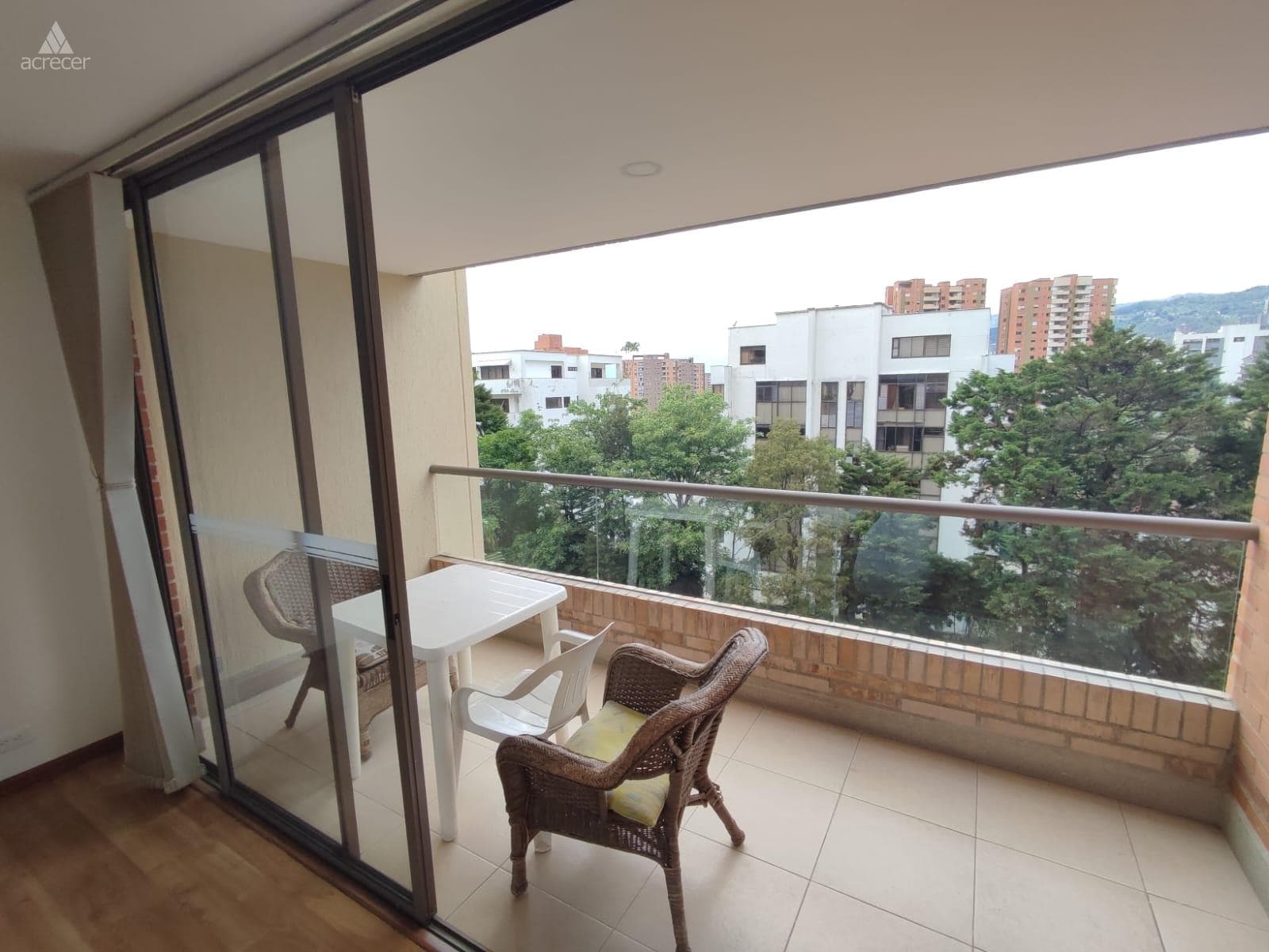 Apartamento en arriendo en Los Balsos, Poblado, Medellín — foto 3 de 20