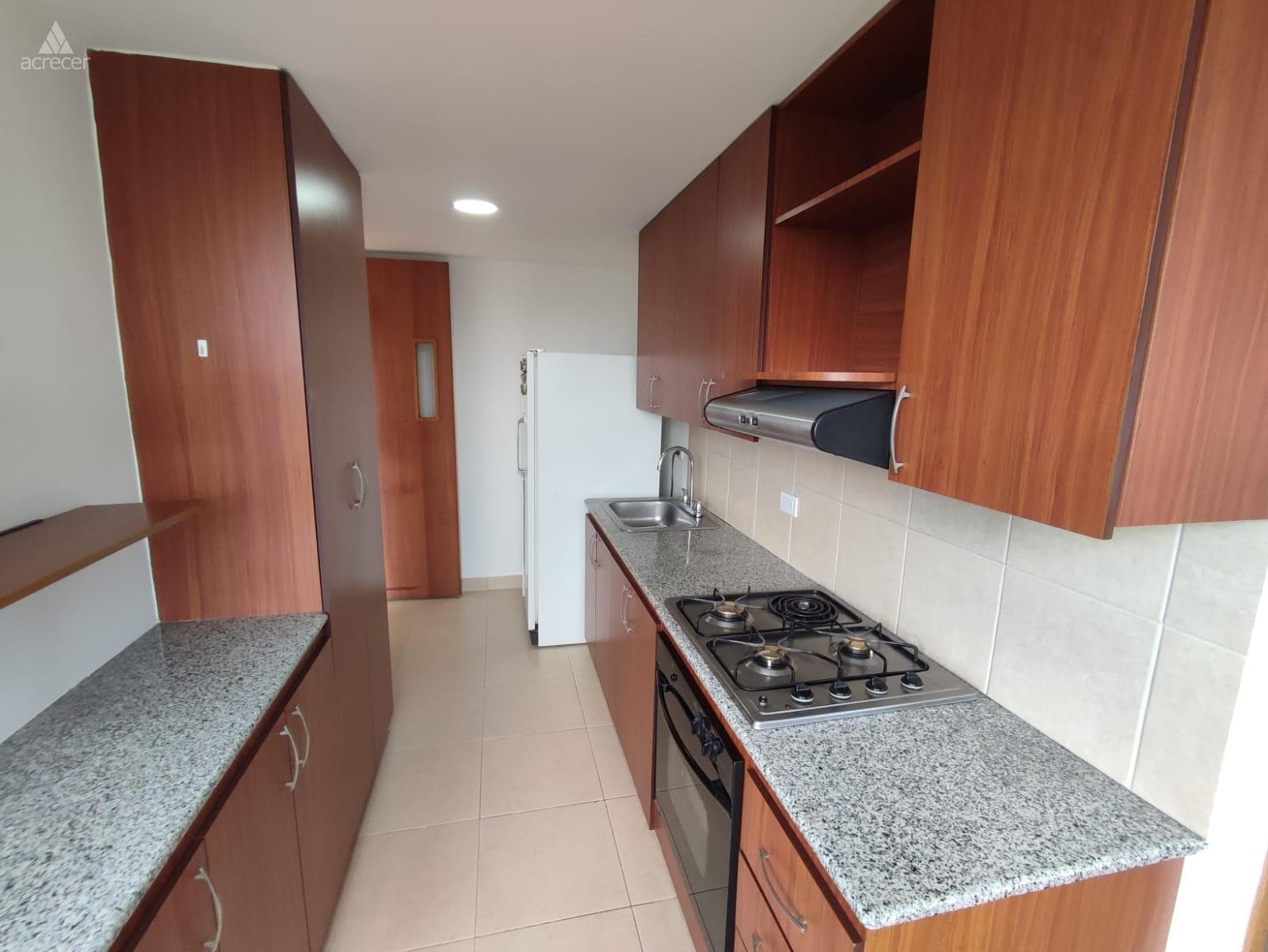Apartamento en arriendo en Los Balsos, Poblado, Medellín — foto 5 de 20