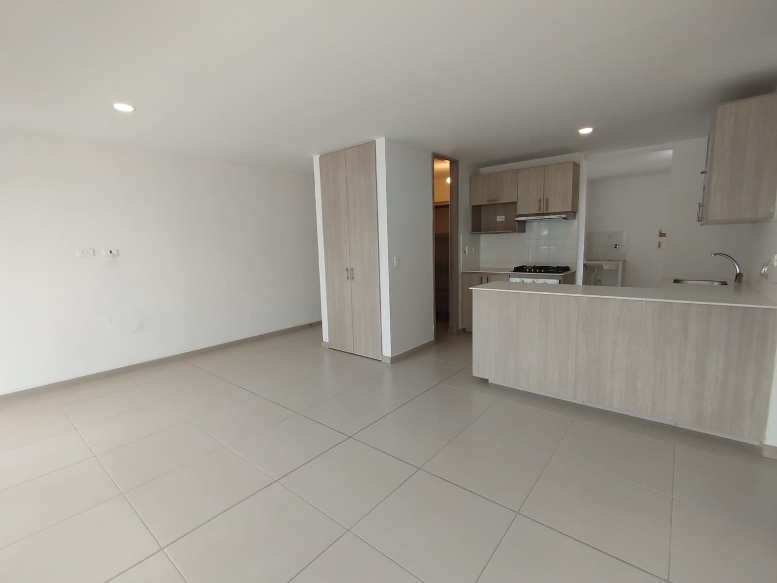 Apartamento en arriendo en Sabaneta — foto 4 de 19