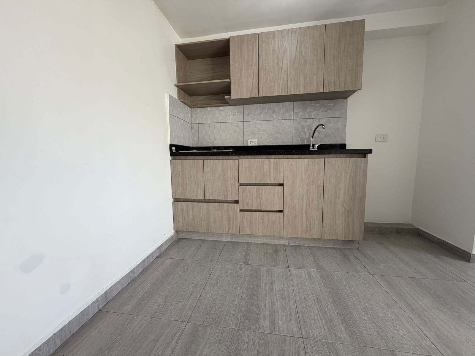 Apartamento en arriendo en Serramonte, Bello — foto 3 de 17
