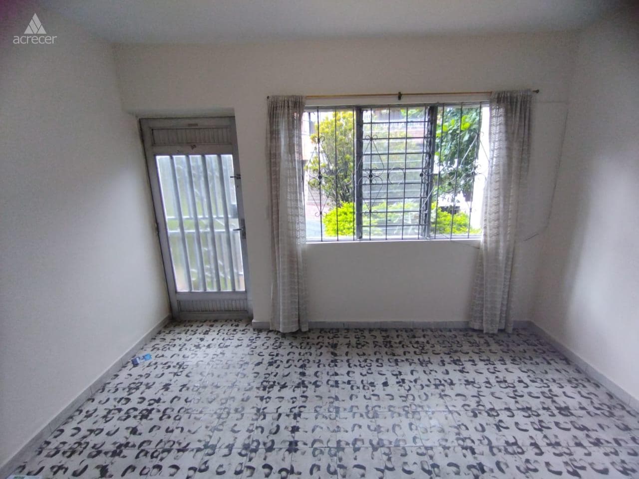Casa Vivienda en arriendo en Santa Monica, Laureles, Medellín — foto 1 de 15