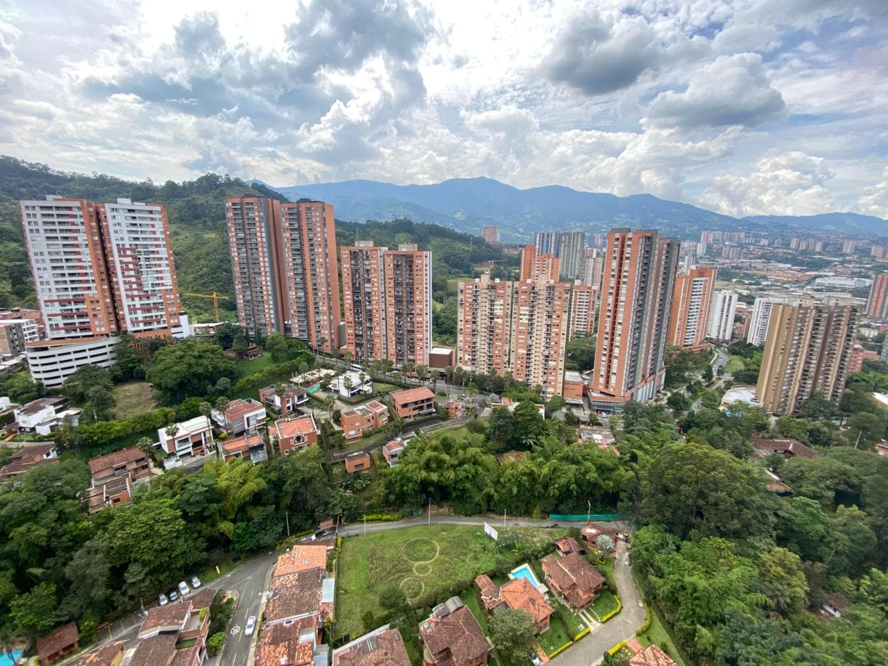 Apartamento en arriendo en Sabaneta — foto 1 de 20
