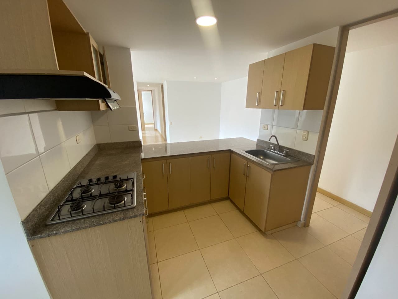 Apartamento en arriendo en Sabaneta — foto 1 de 20