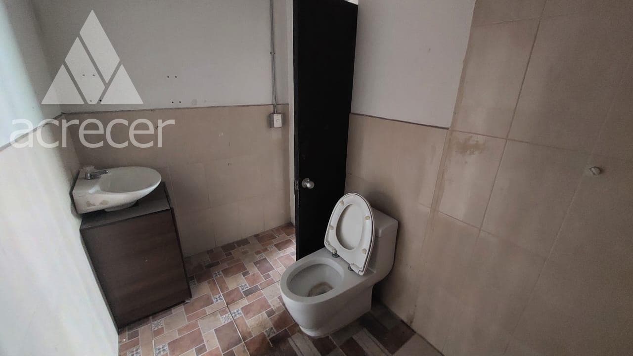 Local en arriendo en La Esmeralda, Itagui — foto 5 de 13