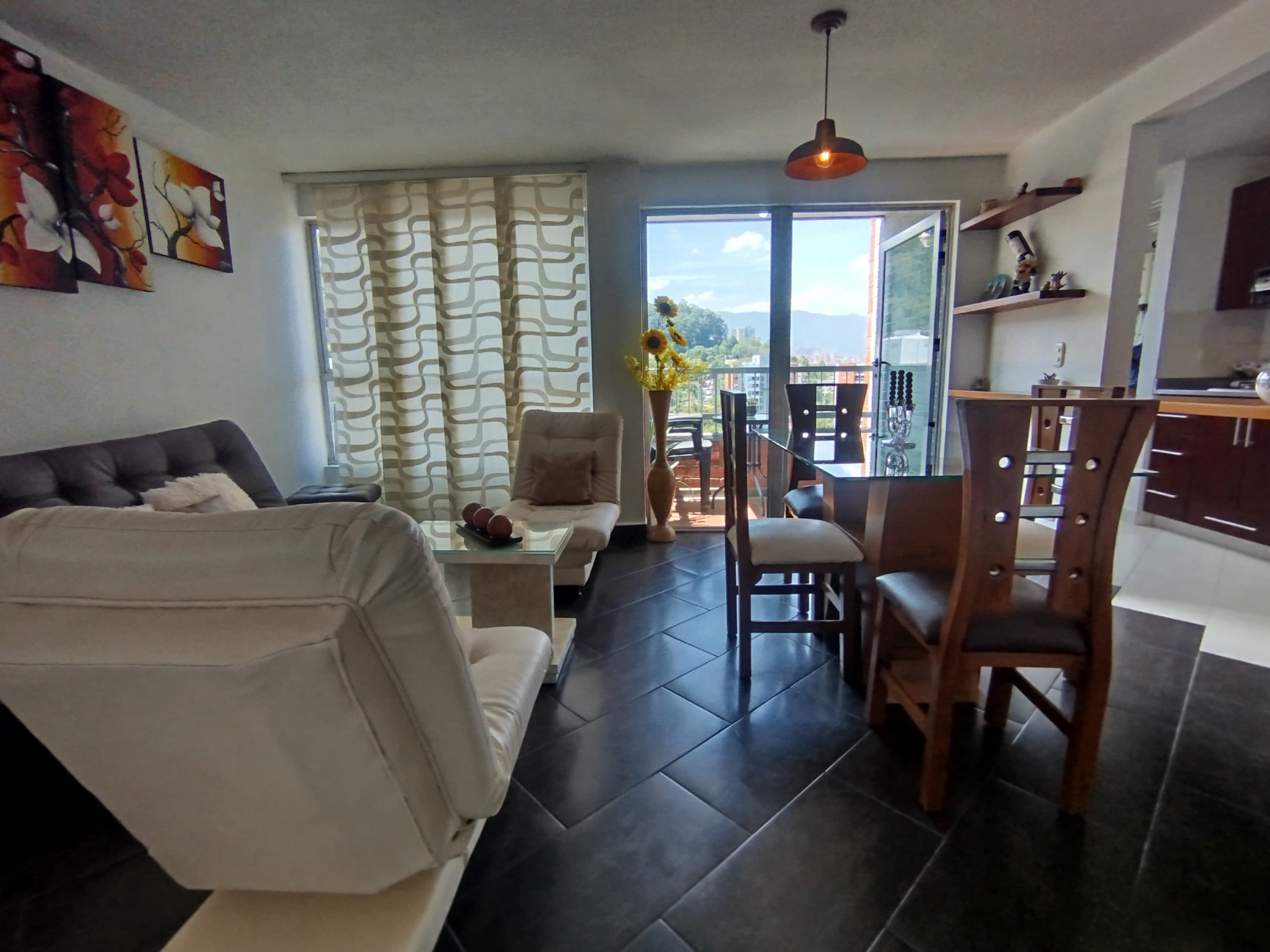 Apartamento en arriendo en San Julian, Poblado, Medellín — foto 3 de 20