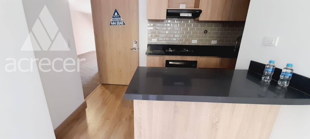 Apartamento en arriendo en Retiro — foto 3 de 15