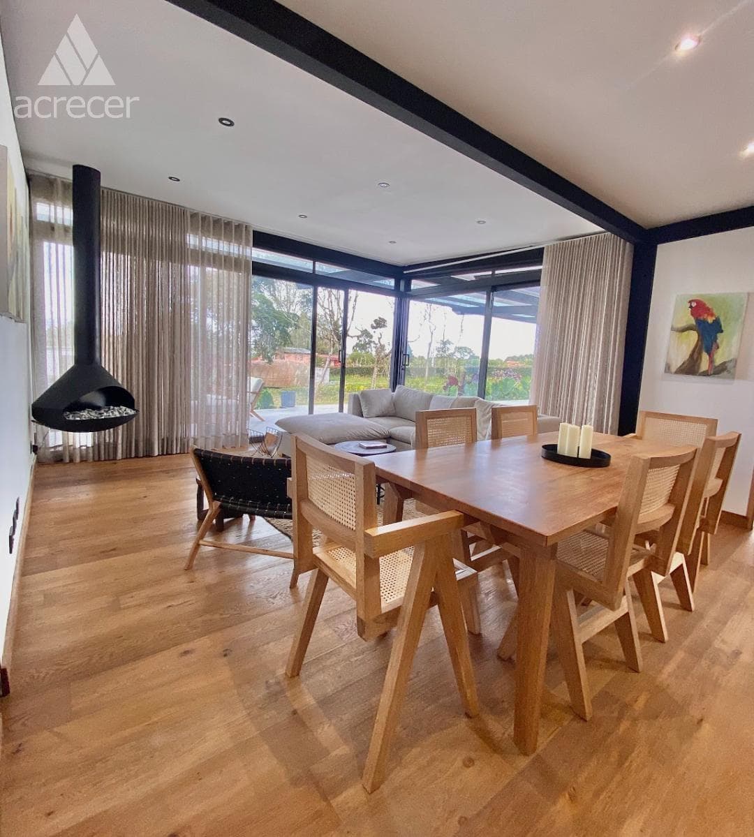 Casa Campestre en arriendo en Santa Elena, Medellín — foto 2 de 20