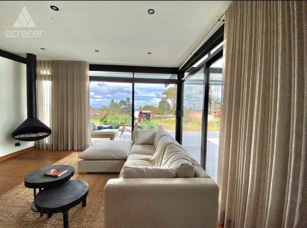 Casa Campestre en arriendo en Santa Elena, Medellín — foto 5 de 20