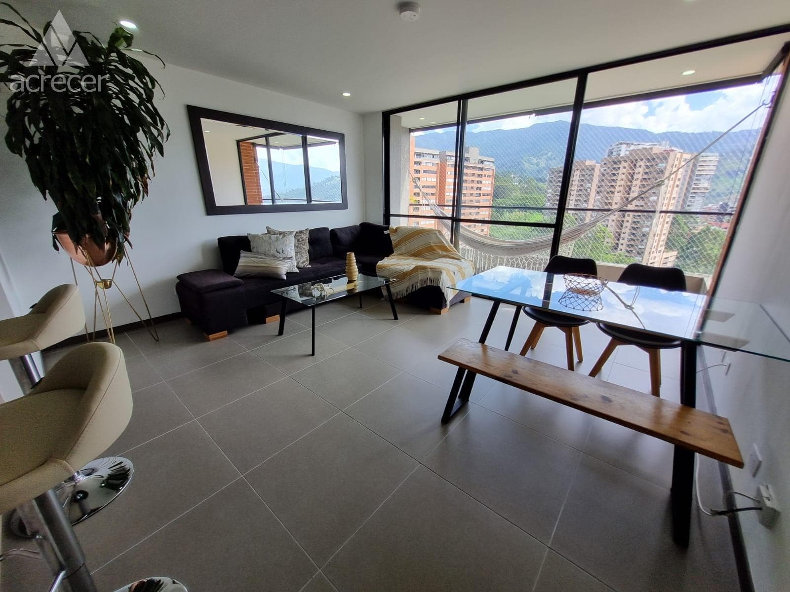 Apartamento en arriendo en El Escobero, Envigado — foto 1 de 15
