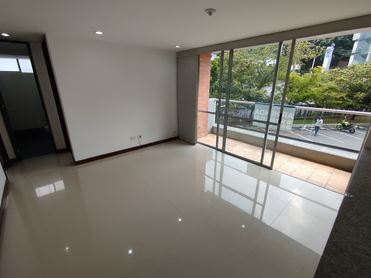 Apartamento en arriendo en El Chocho, Envigado — foto 2 de 16
