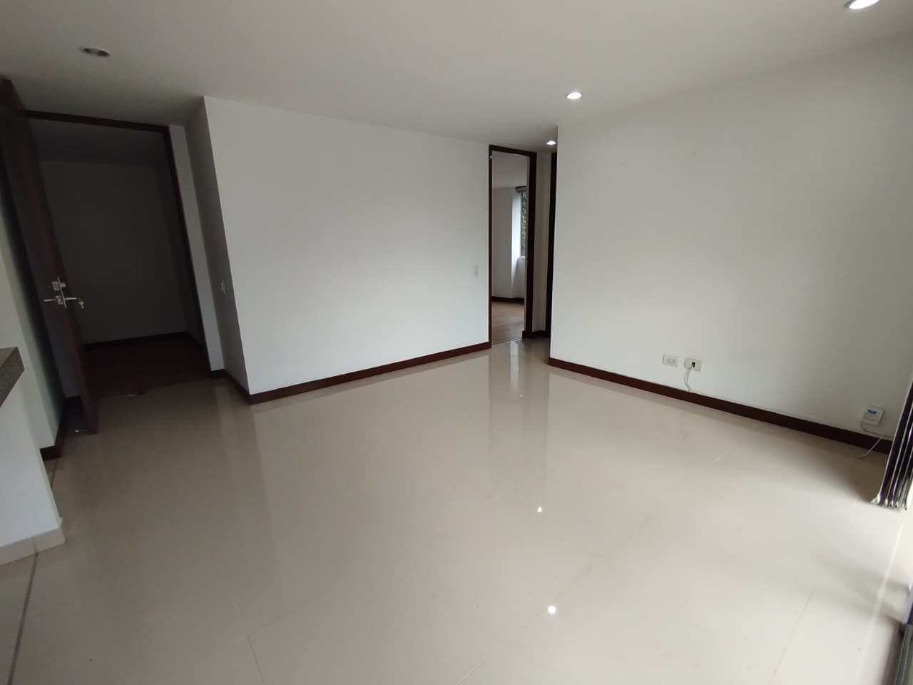 Apartamento en arriendo en El Chocho, Envigado — foto 4 de 16