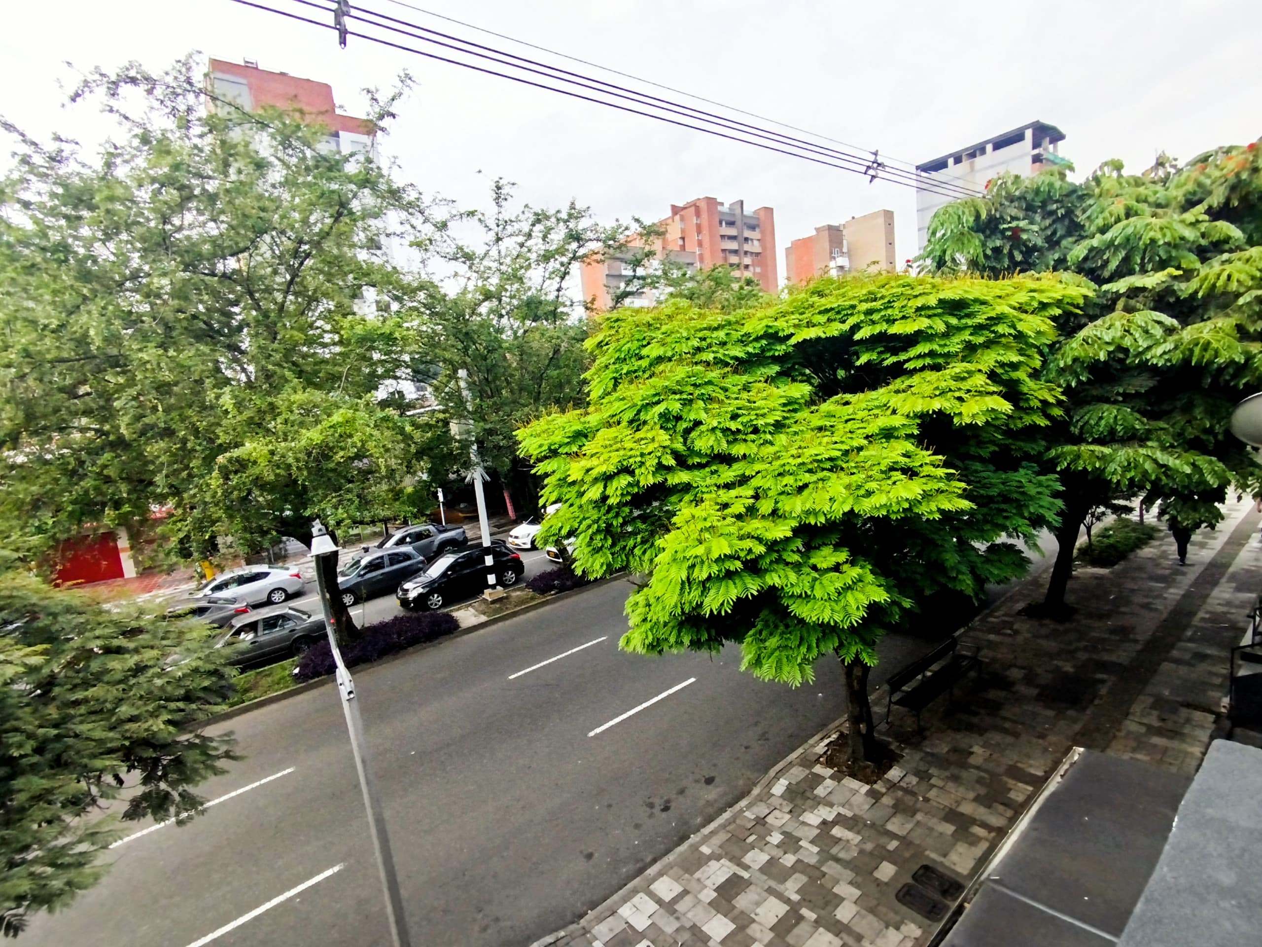 Casa Comercial en arriendo en Laureles, Medellín — foto 2 de 20