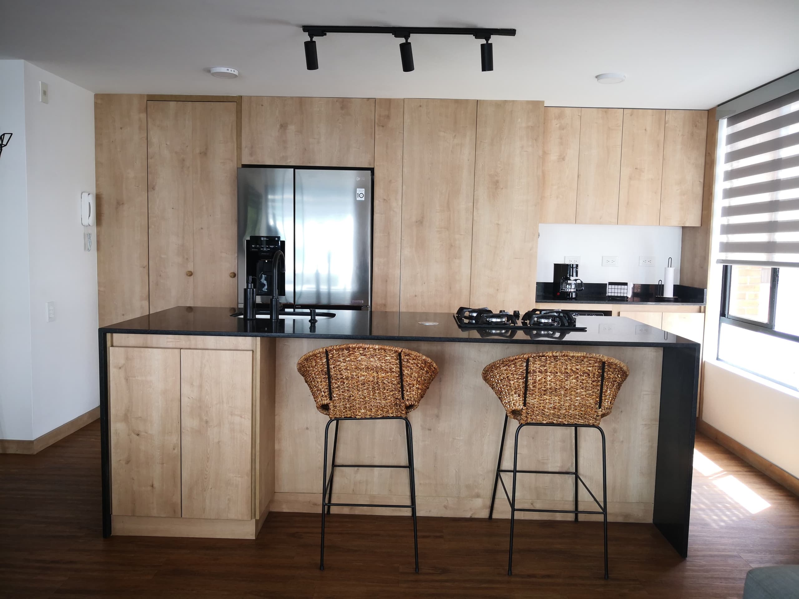 Apartamento en arriendo en Milla De Oro, Poblado, Medellín — foto 2 de 20