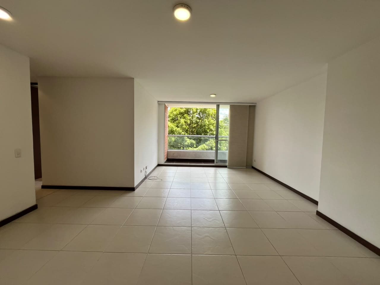 Apartamento en arriendo en El Esmeraldal, Envigado — foto 4 de 13