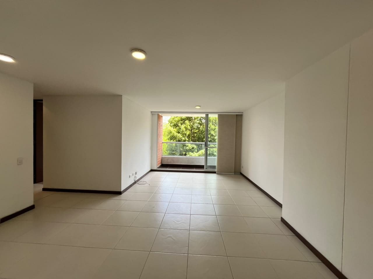 Apartamento en arriendo en El Esmeraldal, Envigado — foto 5 de 13