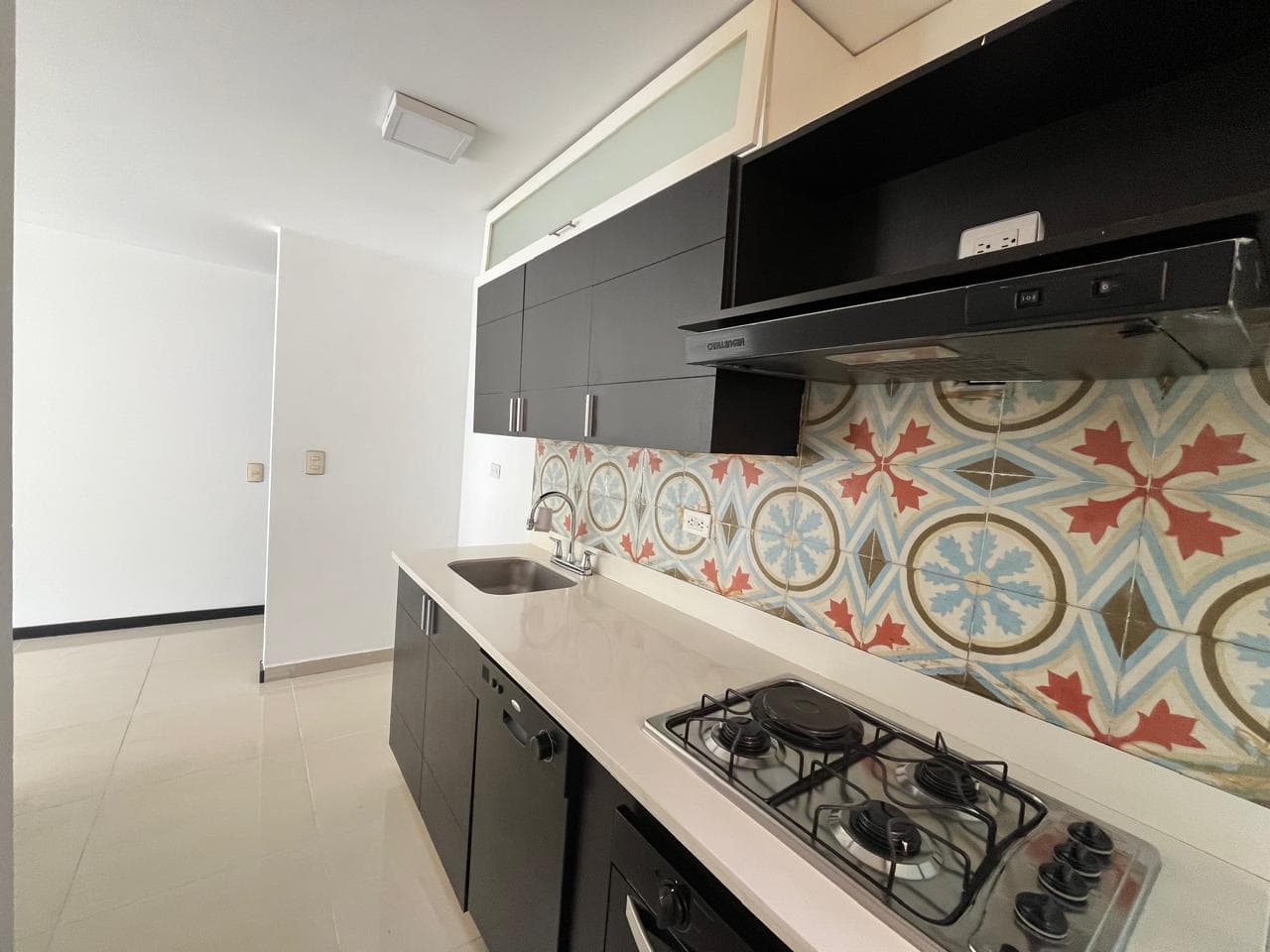 Apartamento en arriendo en Los Gonzalez, Poblado, Medellín — foto 2 de 20
