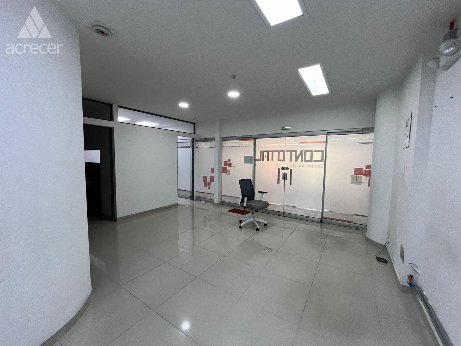 Local en arriendo en Loma Del Chocho, Envigado — foto 1 de 11