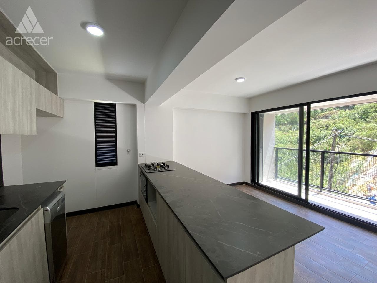 Apartamento en arriendo en Retiro — foto 2 de 15
