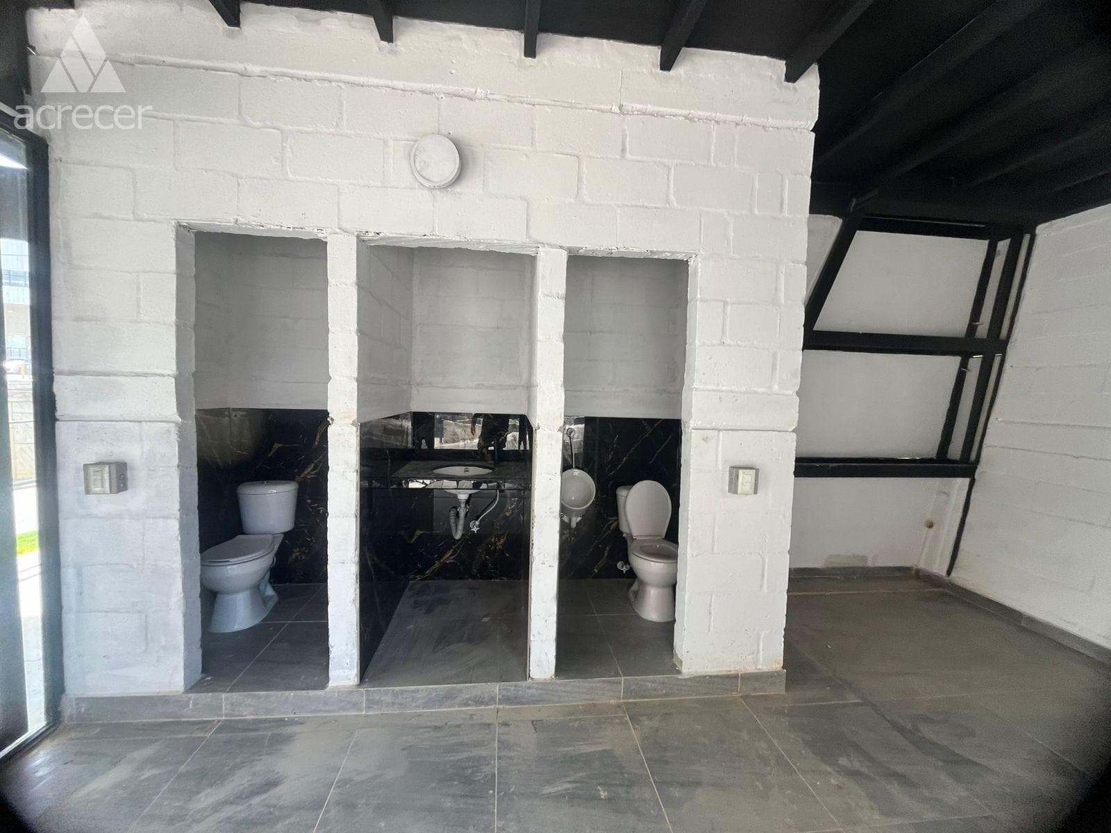 Local en arriendo en Caldas — foto 5 de 12