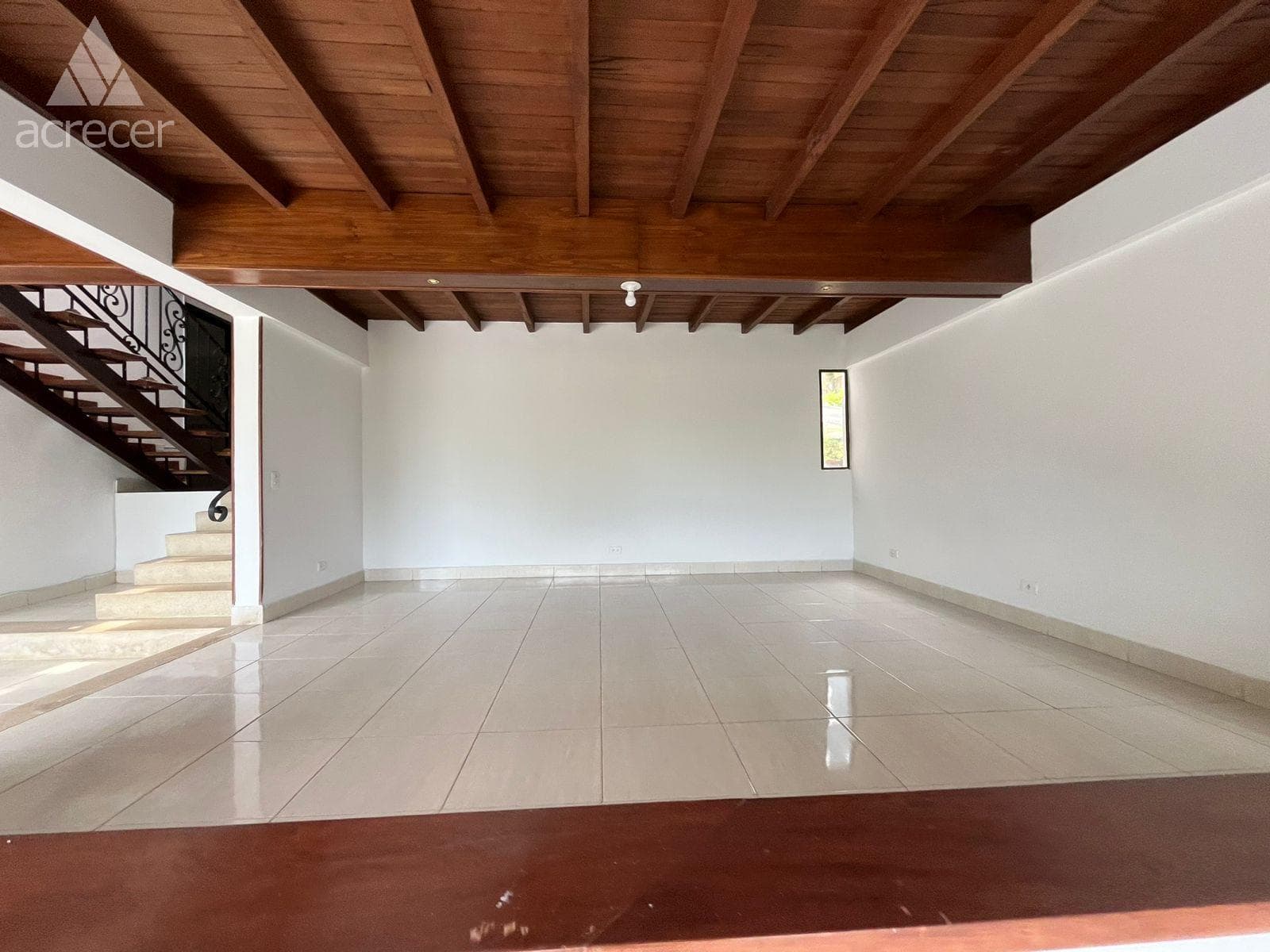 Casa Vivienda en arriendo en Loma Del Chocho, Envigado — foto 3 de 20