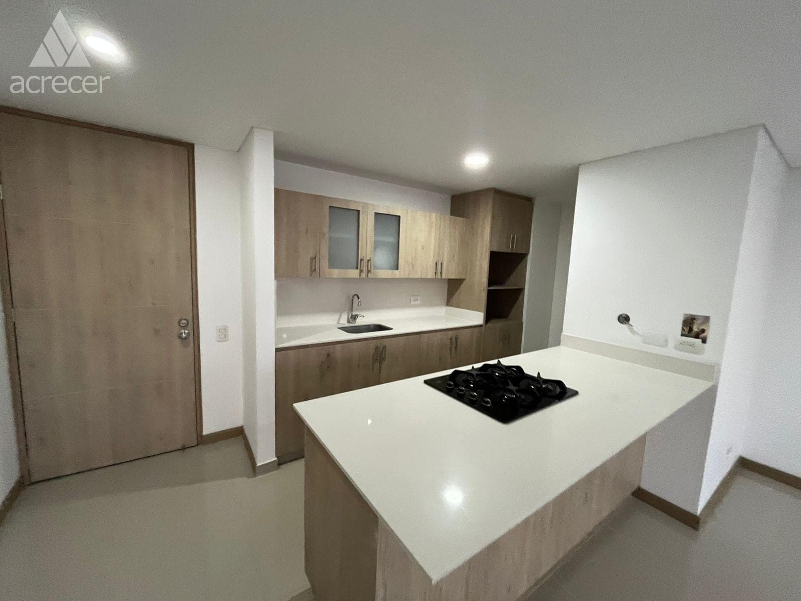 Apartamento en arriendo en El Esmeraldal, Envigado — foto 4 de 16