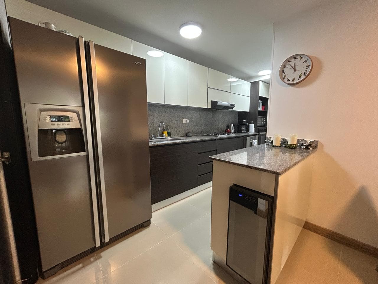 Apartamento en arriendo en Los Gonzalez, Poblado, Medellín — foto 2 de 20