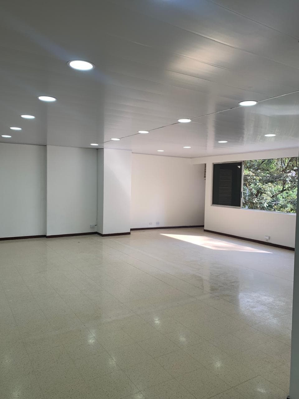 Oficina en arriendo en Guayabal, Itagui — foto 4 de 11