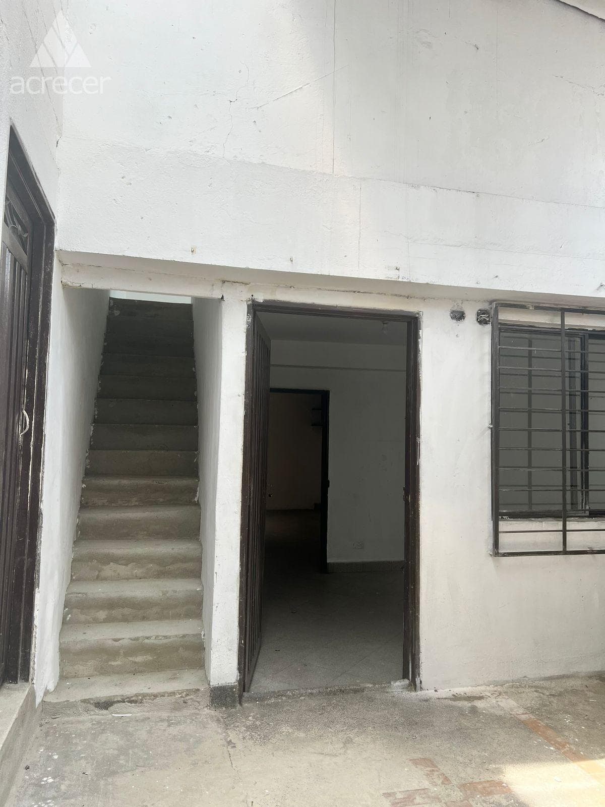 Bodega en arriendo en Caribe, Medellín — foto 1 de 10