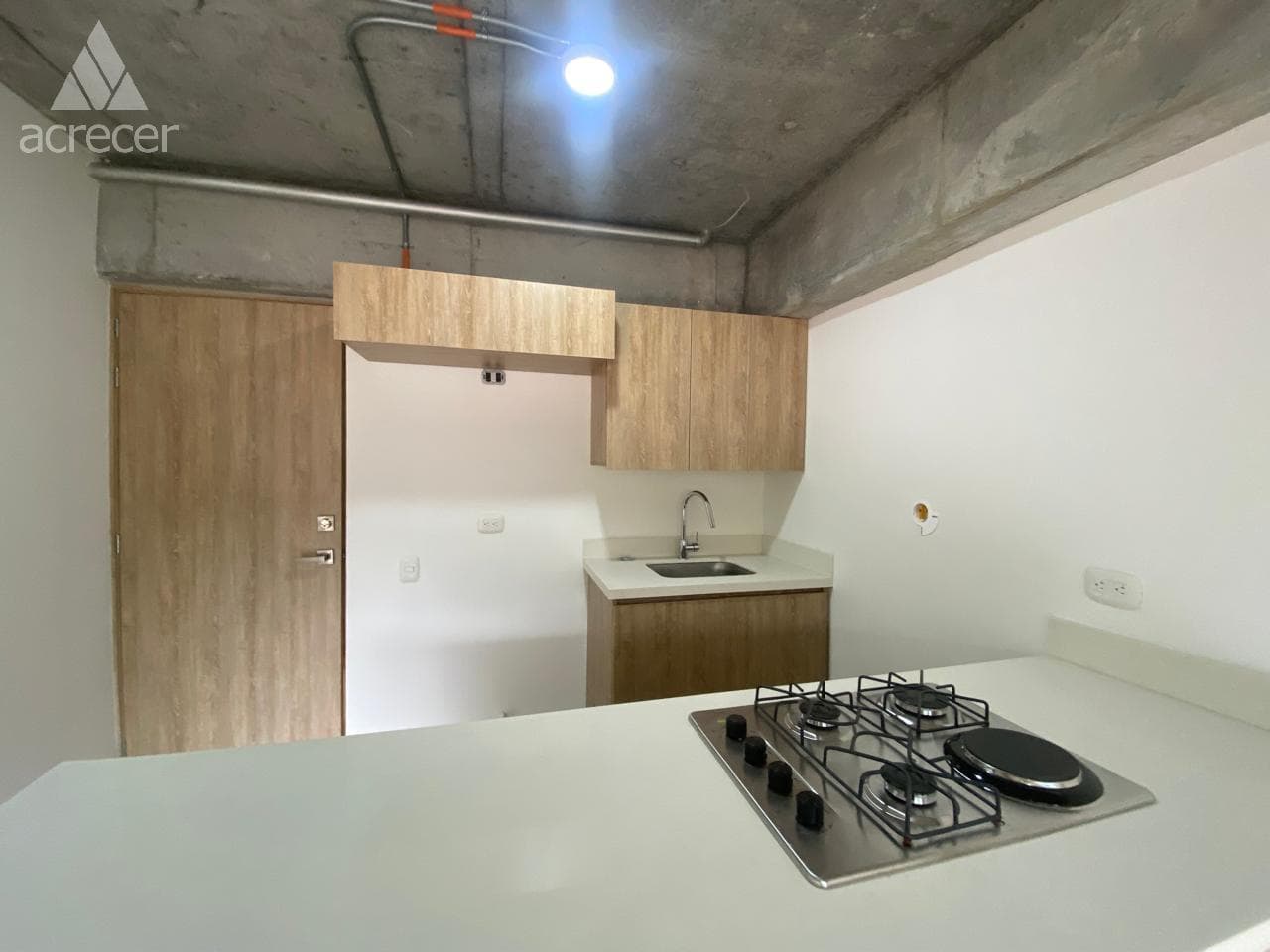 Apartamento en arriendo en Retiro — foto 3 de 9