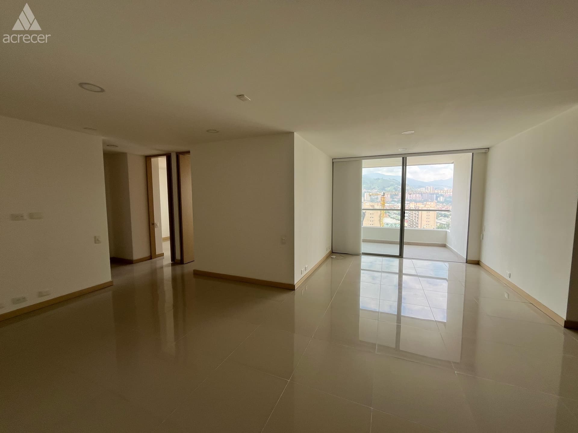 Apartamento en arriendo en Otra Parte, Envigado — foto 1 de 19