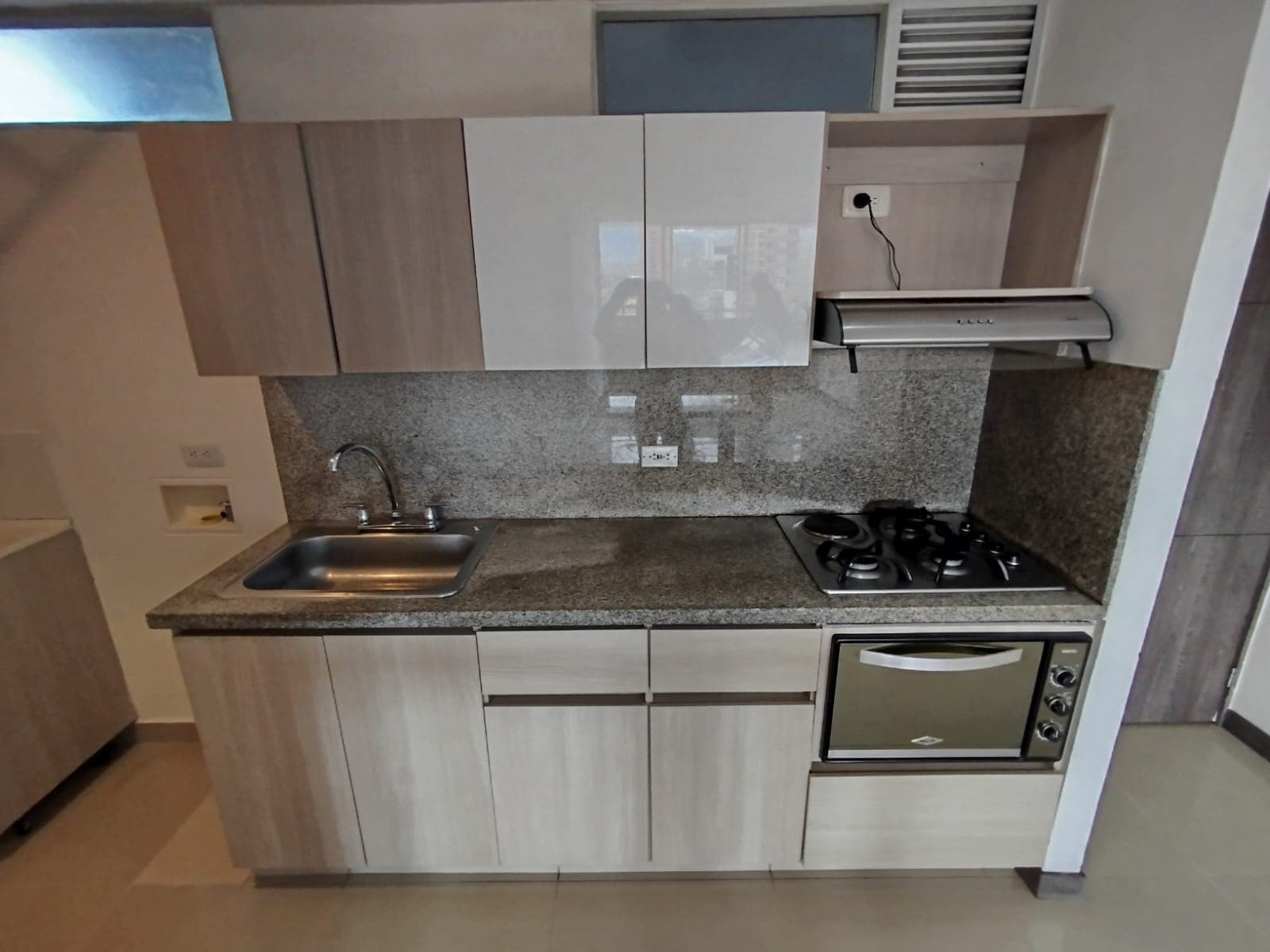 Apartamento en arriendo en Sabaneta — foto 1 de 18