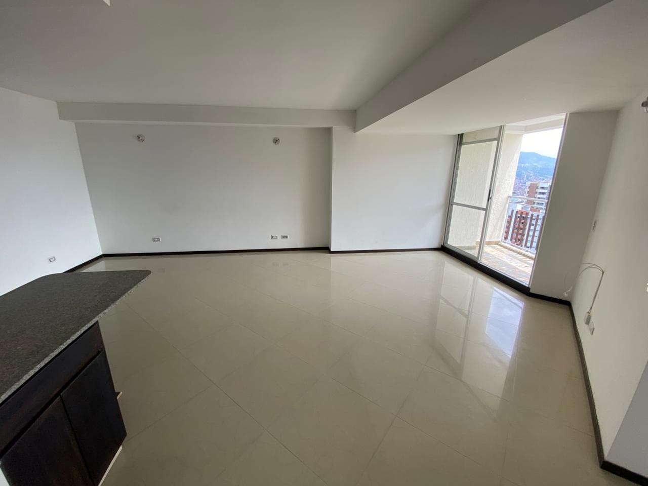 Apartamento en arriendo en Las Lomitas, Sabaneta — foto 3 de 20