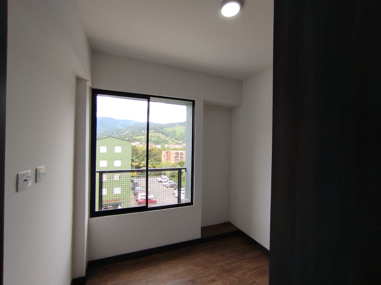 Apartamento en arriendo en Retiro — foto 5 de 14