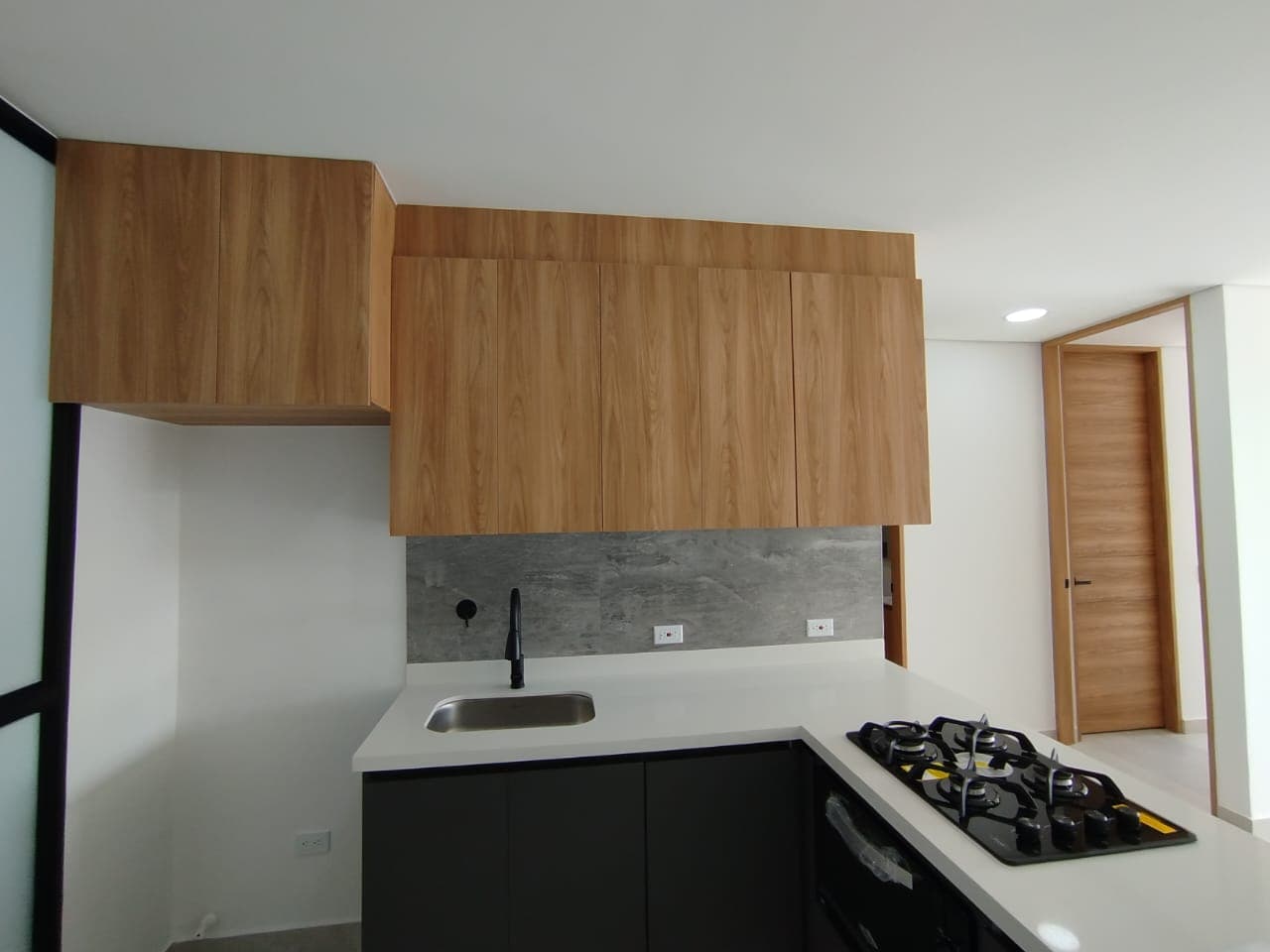 Apartamento en arriendo en Marinilla — foto 3 de 14