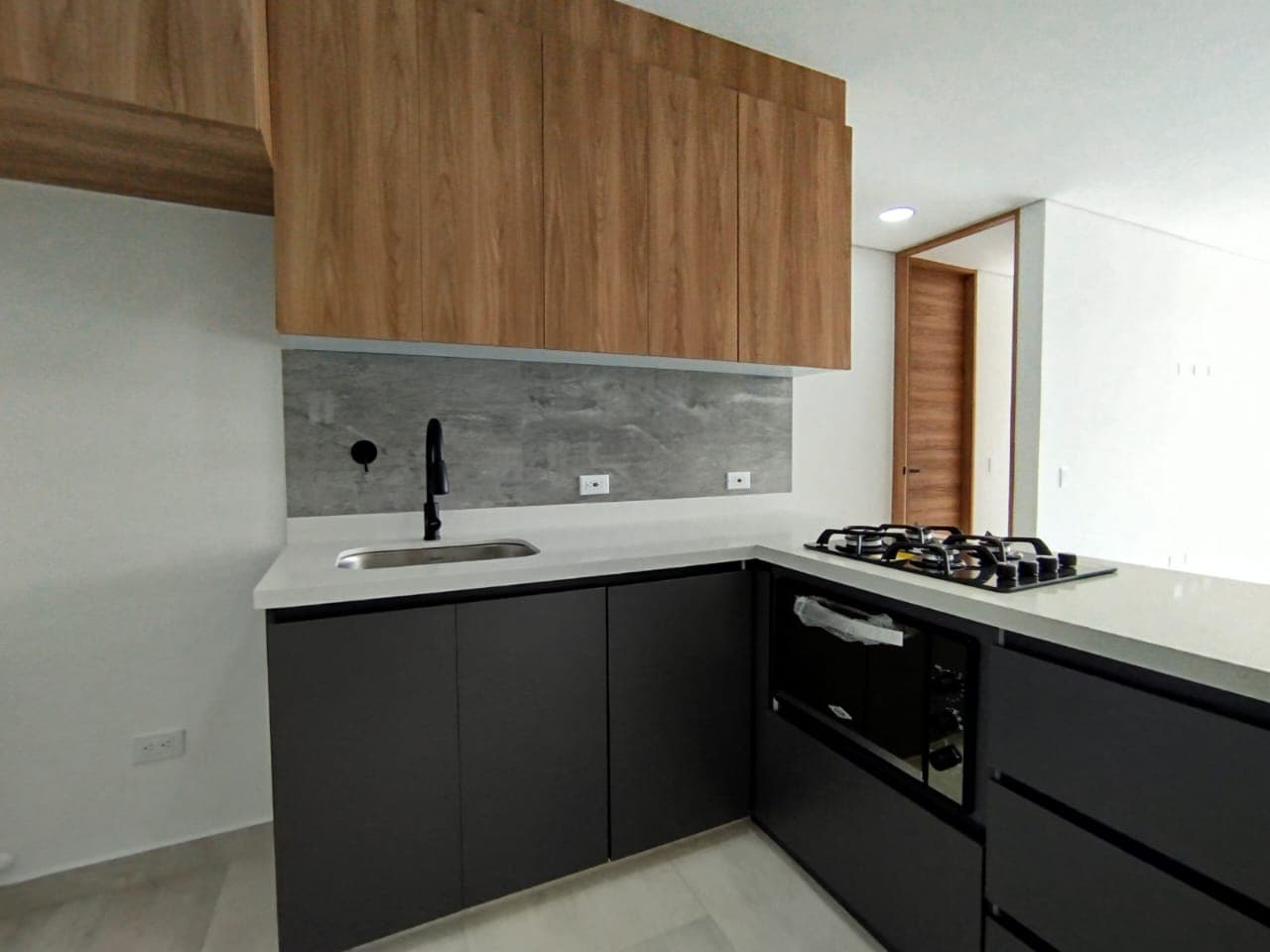 Apartamento en arriendo en Marinilla — foto 4 de 14