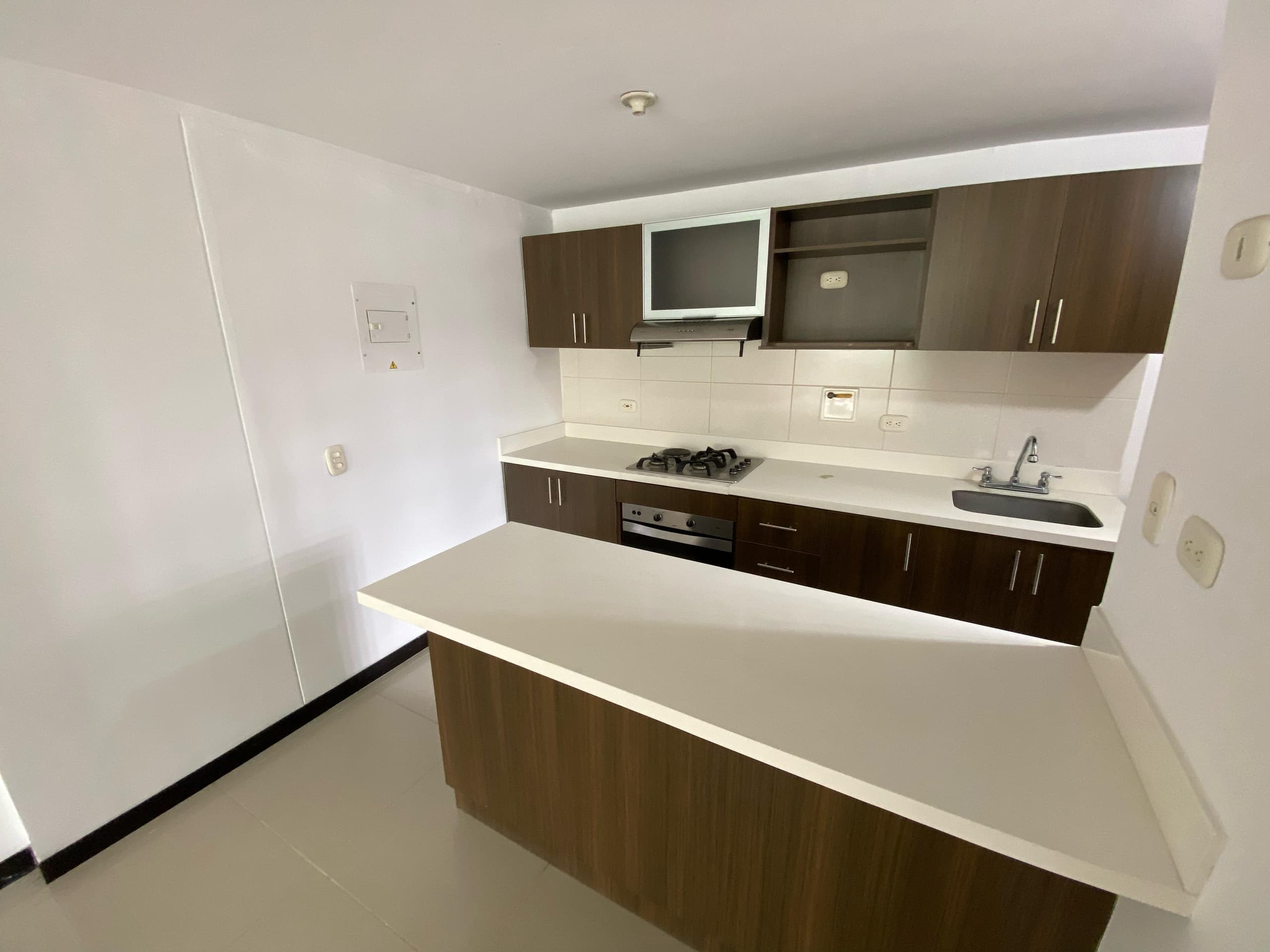 Apartamento en arriendo en San Jose, Sabaneta — foto 3 de 20