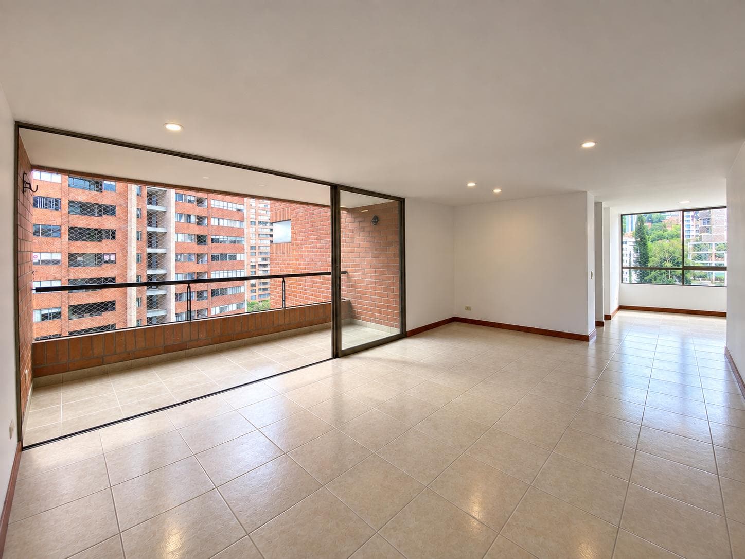 Apartamento en arriendo en Los Parra, Poblado, Medellín — foto 2 de 20