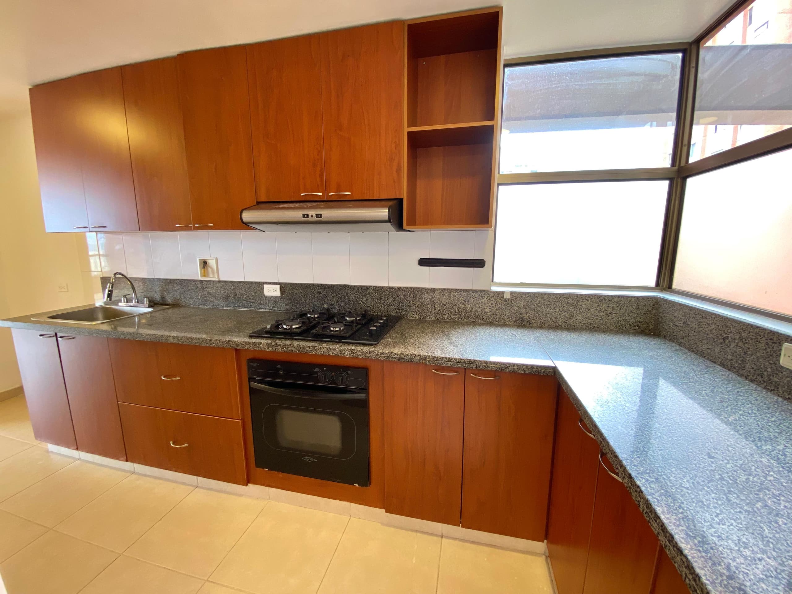 Apartamento en arriendo en Los Parra, Poblado, Medellín — foto 5 de 20
