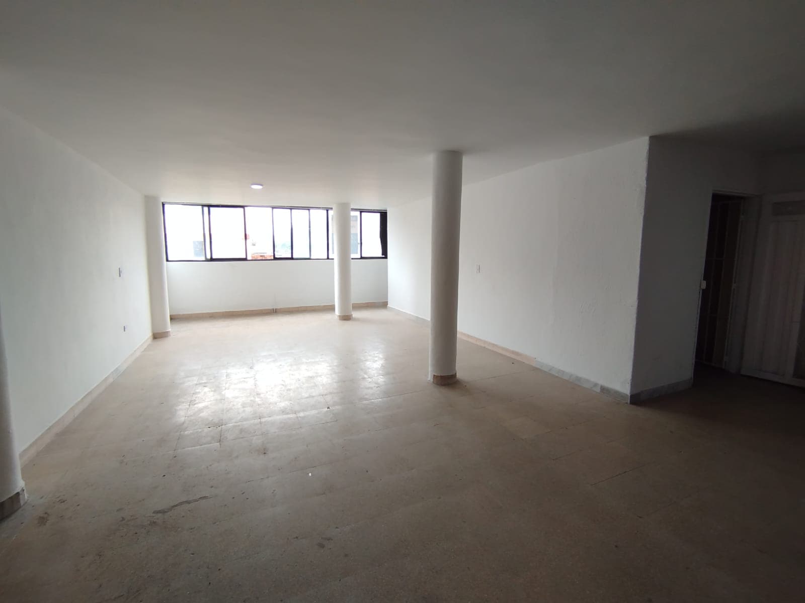 Local en arriendo en Santa Maria, Itagui — foto 3 de 13