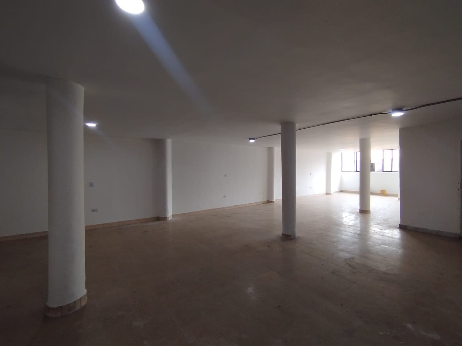 Local en arriendo en Santa Maria, Itagui — foto 4 de 13