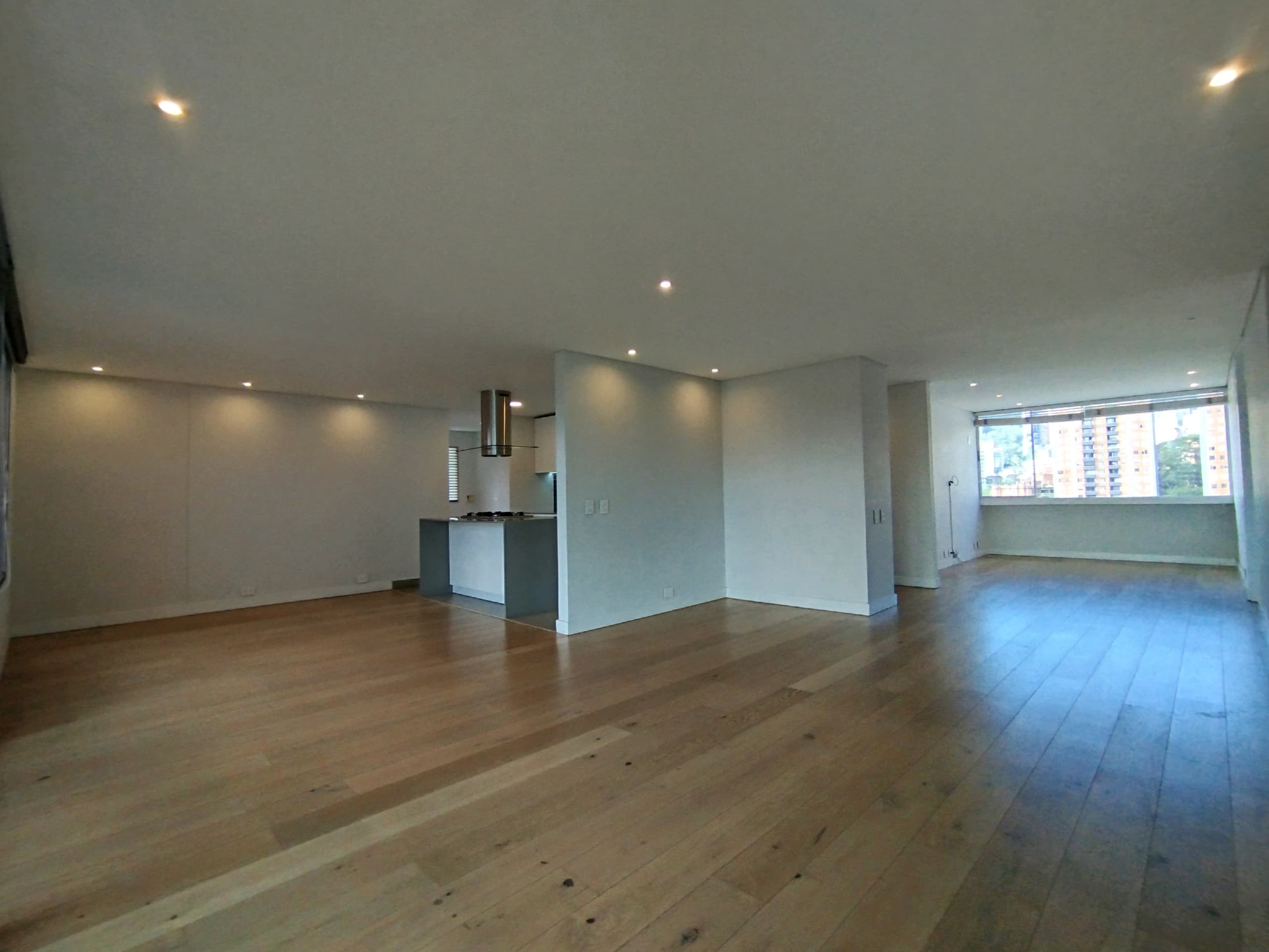 Apartamento en arriendo en Provenza, Poblado, Medellín — foto 3 de 20